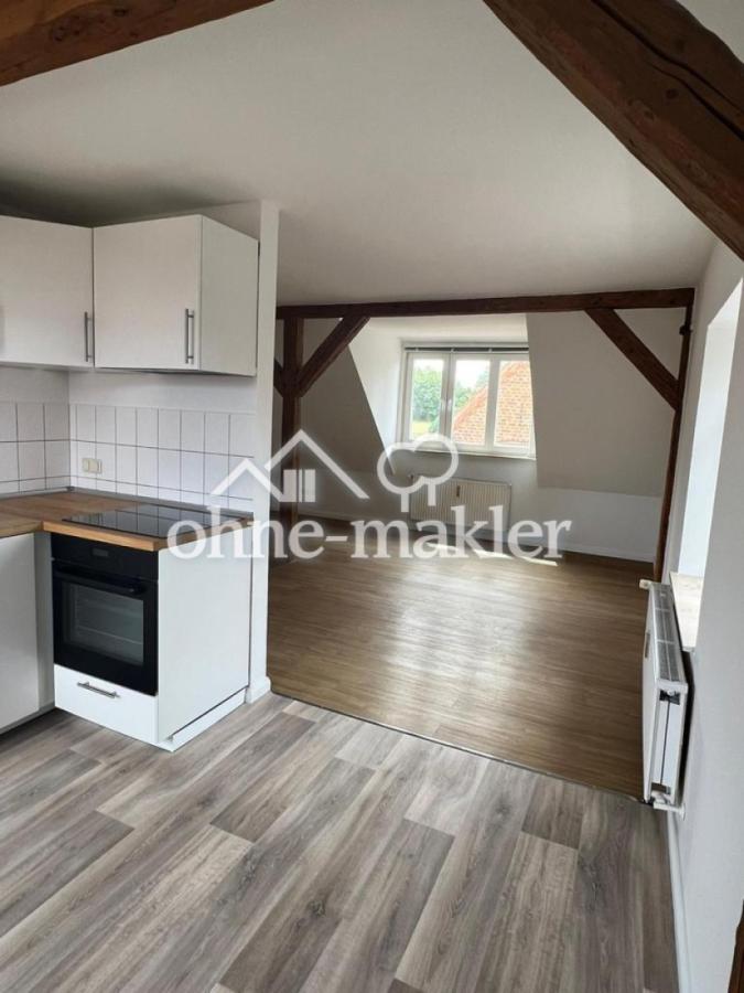 Küche Richtung Wohnzimmer