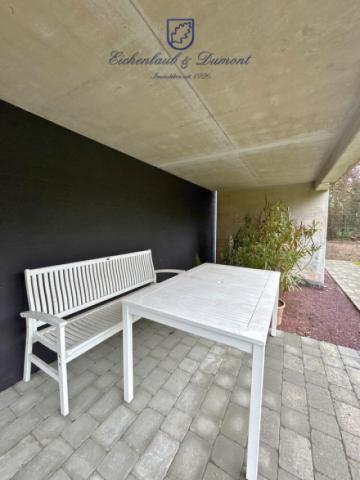 Gemeinschaftliche überdachte Terrasse