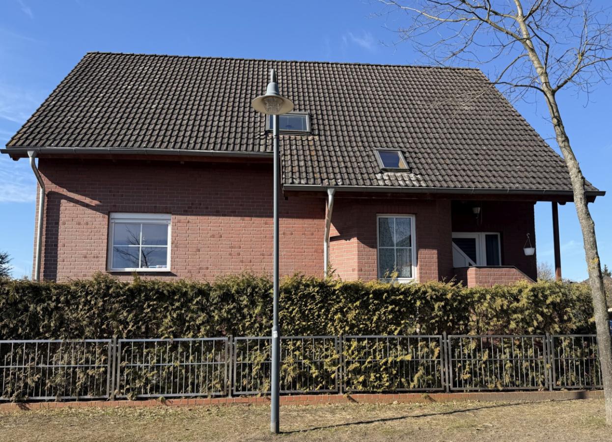 Straßenansicht
