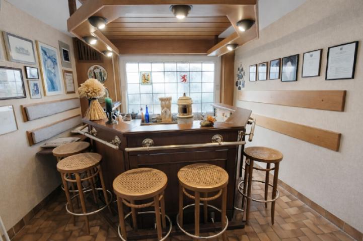 Die tolle Bar für gemütliche Stunden