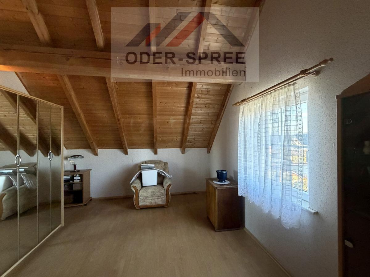 Zimmer Einliegerwohnung im Dachgeschoss