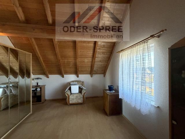 Zimmer Einliegerwohnung im Dachgeschoss