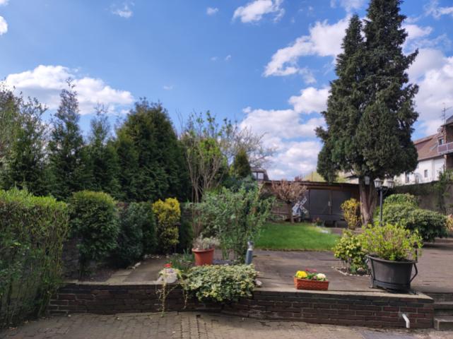 Gartenansicht-Schuppen