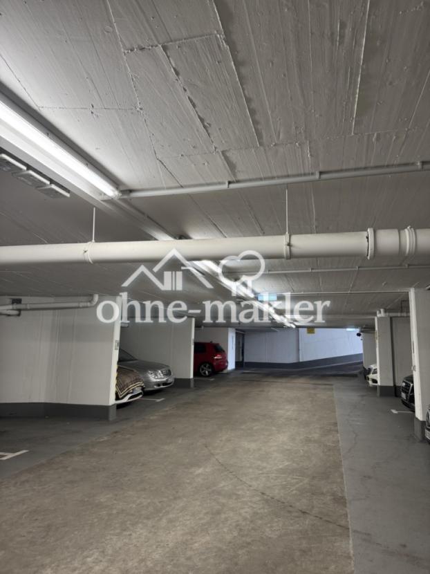 Praktische Tiefgarage