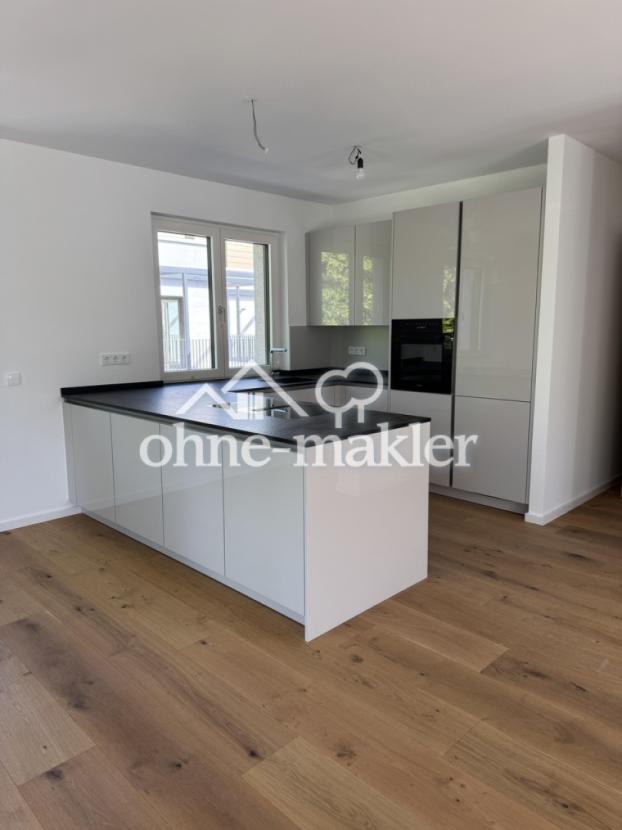 EBK mit Miele-Geräten