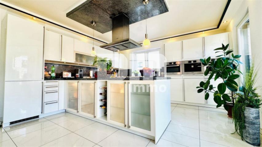 EG Offener Küchenbereich / Einbauküche