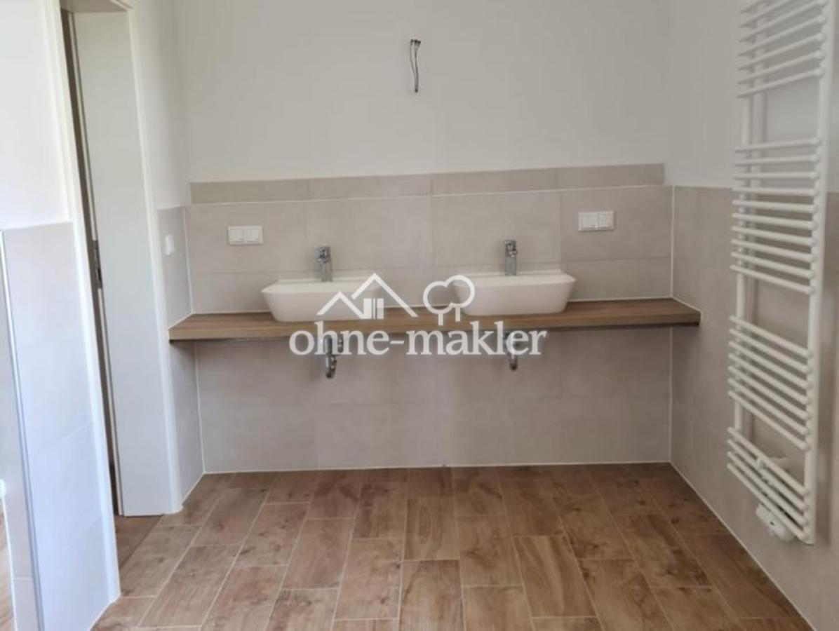 Hauptbad: moderne Waschtische