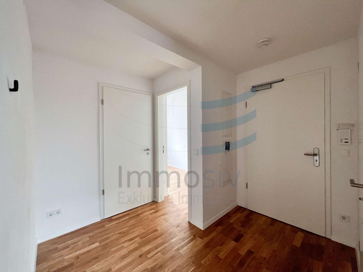 Eingangsbereich und Zugang kleines Zimmer