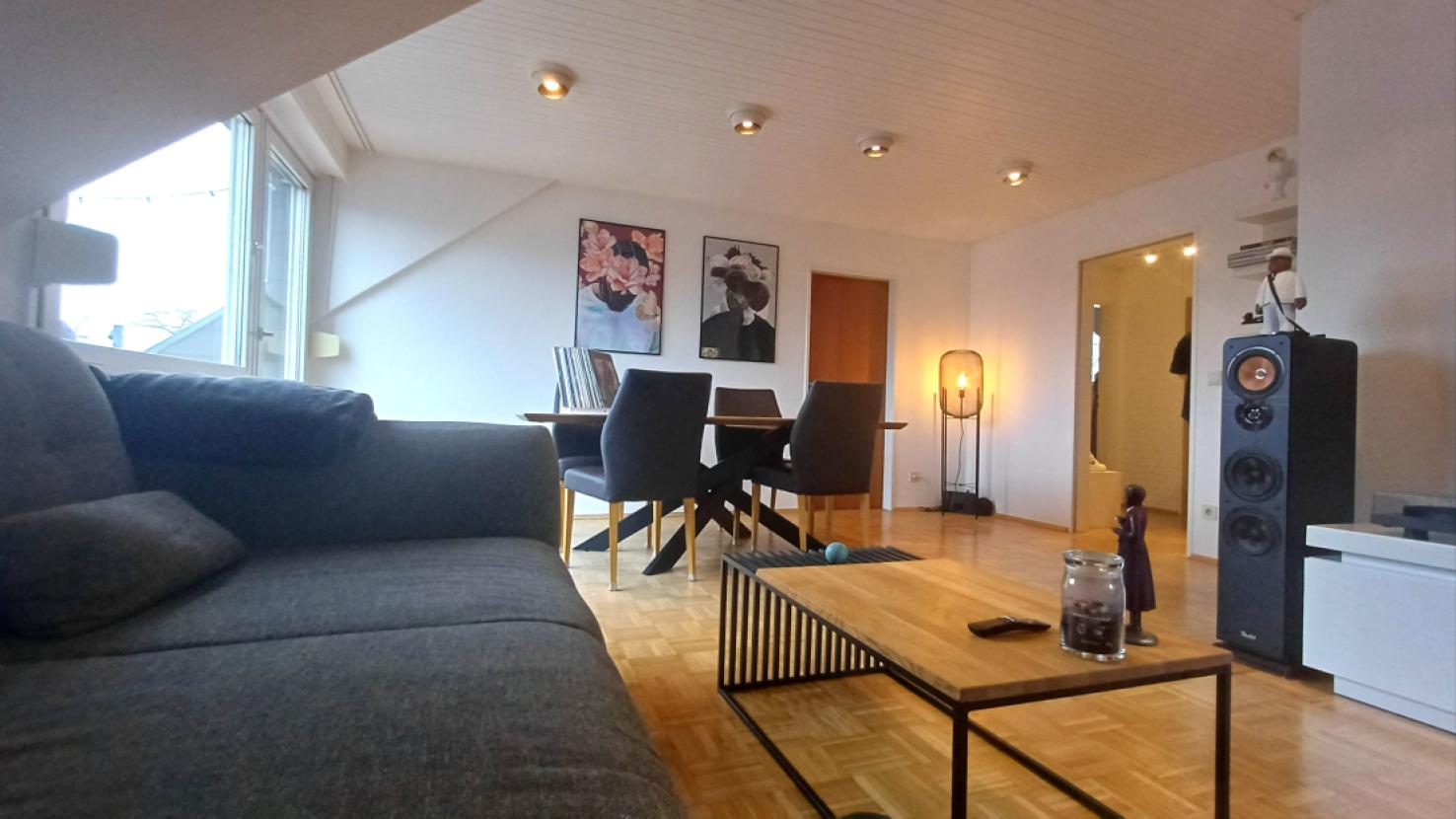 Wohnraum mit Essplatz