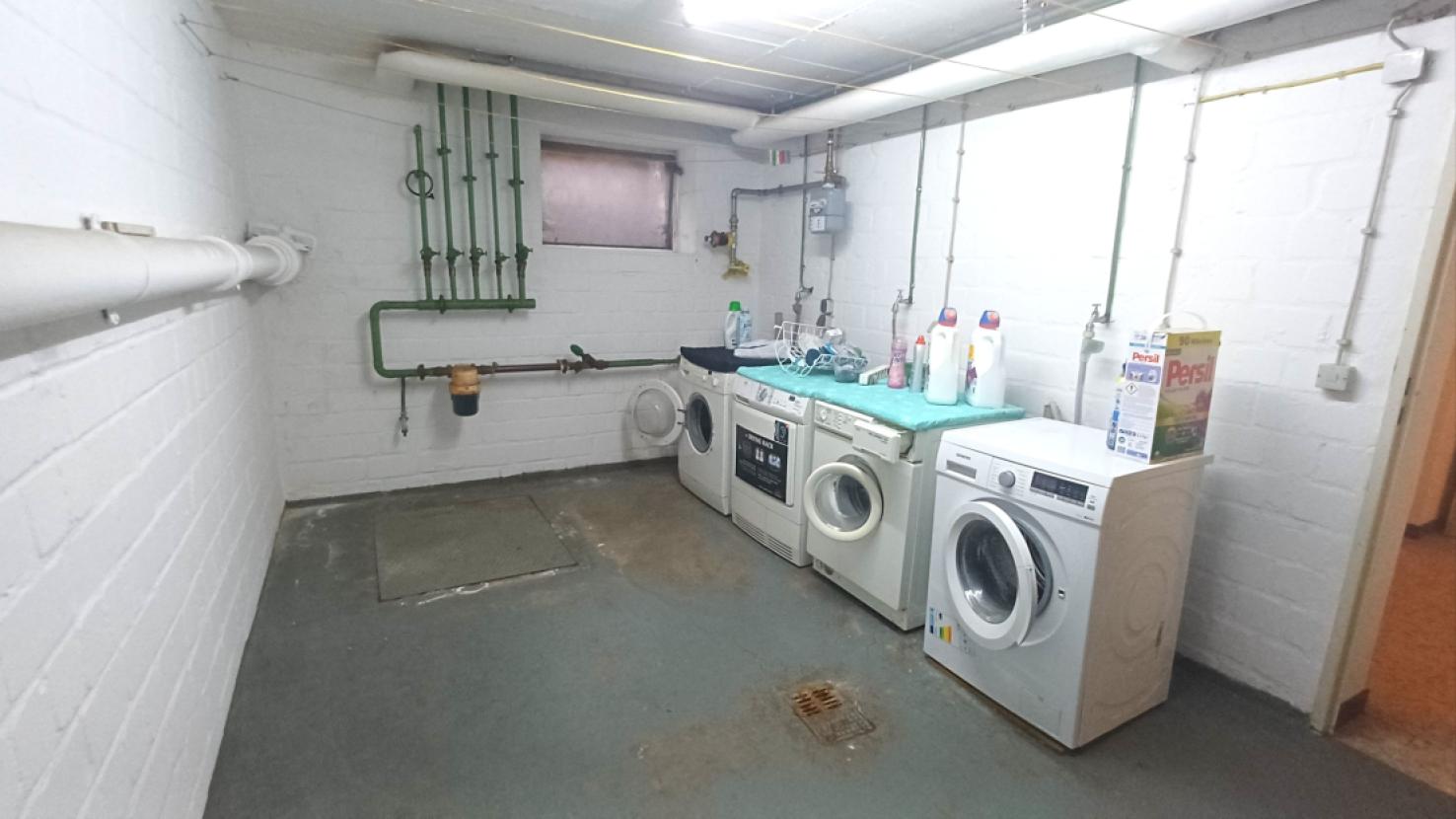 Waschküche Keller