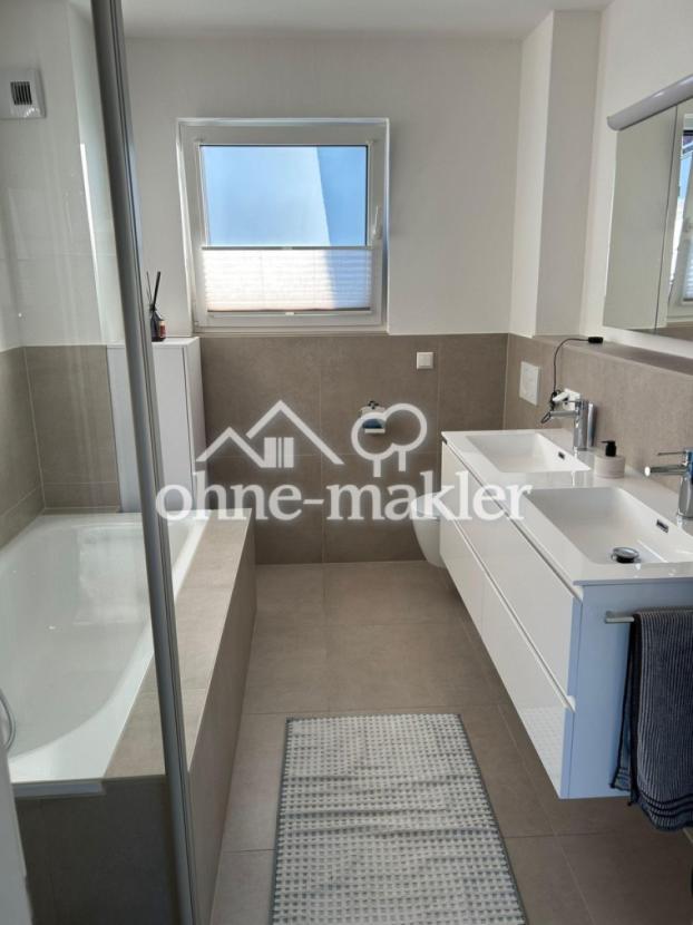 Bad mit Doppelwaschtich