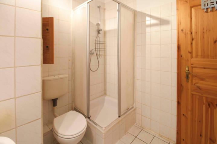 Badezimmer (2)