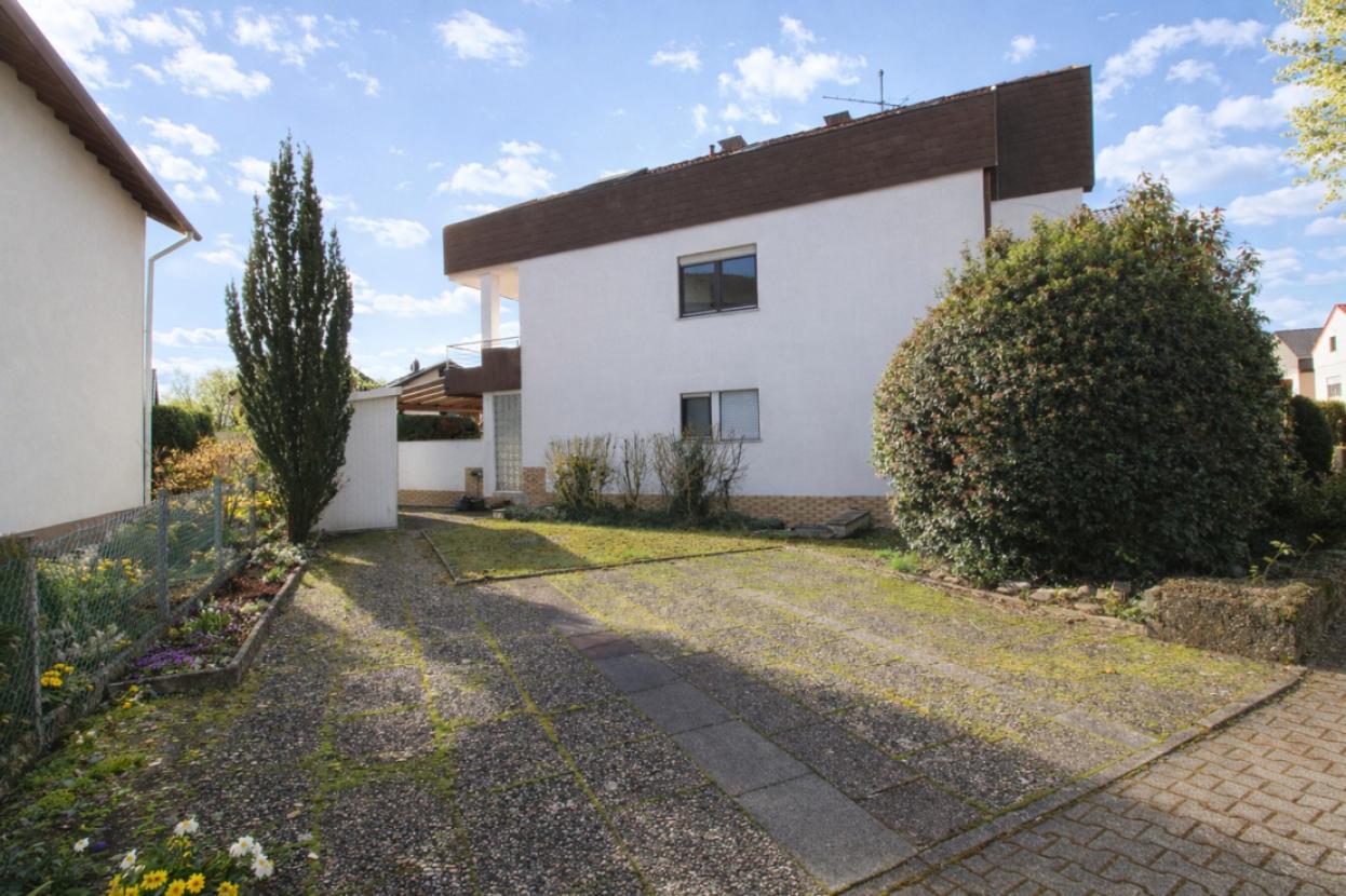 Stellplätze+Seitenansicht