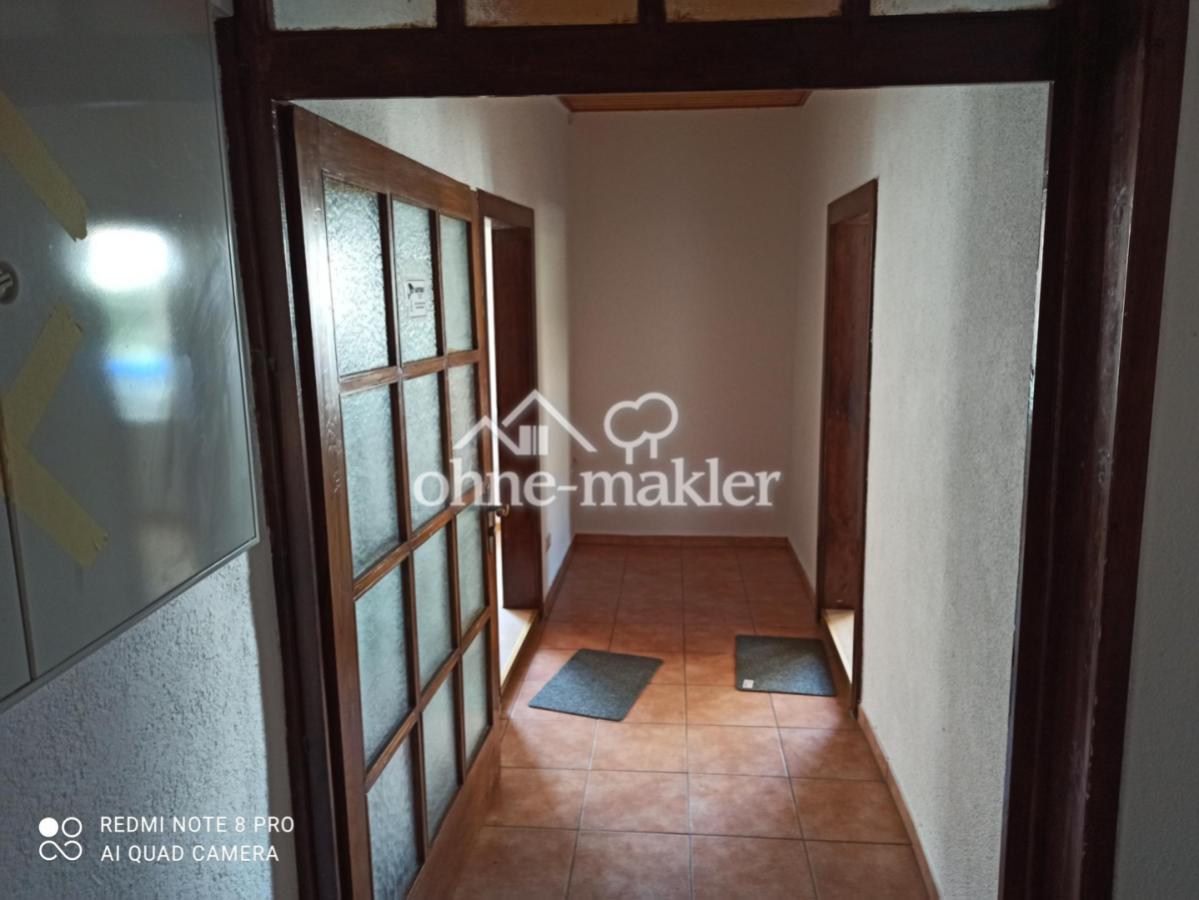 Wohnung EG Altbau Flur