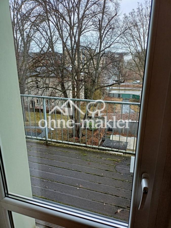 Balkon an Küche 2. OG