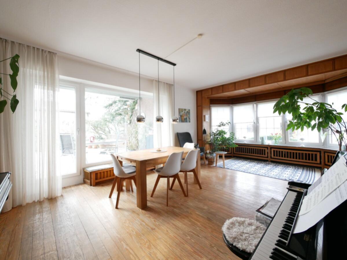 Erdgeschoss - Esszimmer