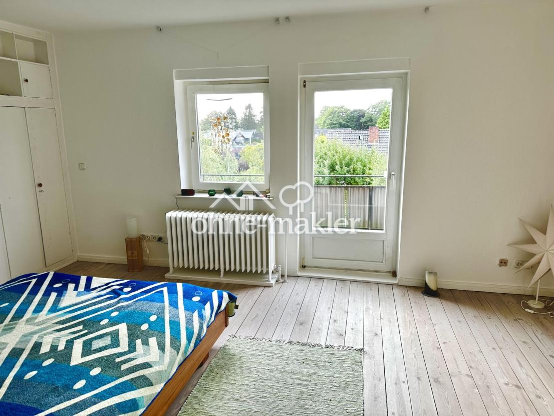 Gartenzimmer mit Balkon OG