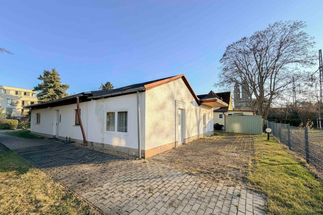 Grundstück Ansicht 03