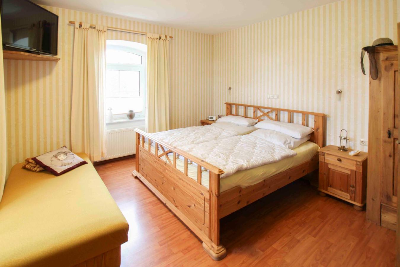 Schlafzimmer EG