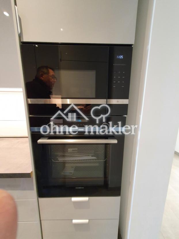 Backofen und Microwelle