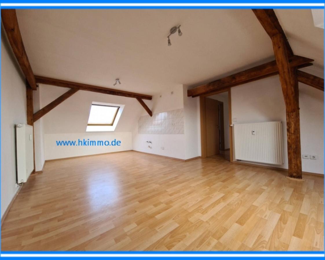 3-Raumwohnung in Köthen im Dachgeschoß - Wohnzimmer