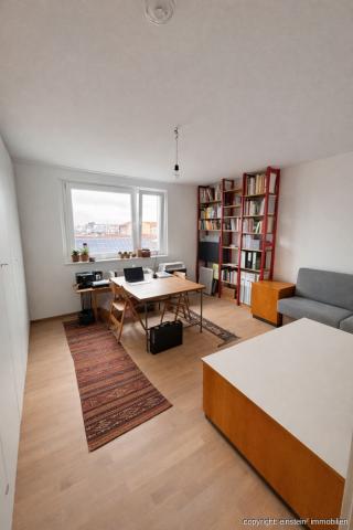 Arbeitszimmer