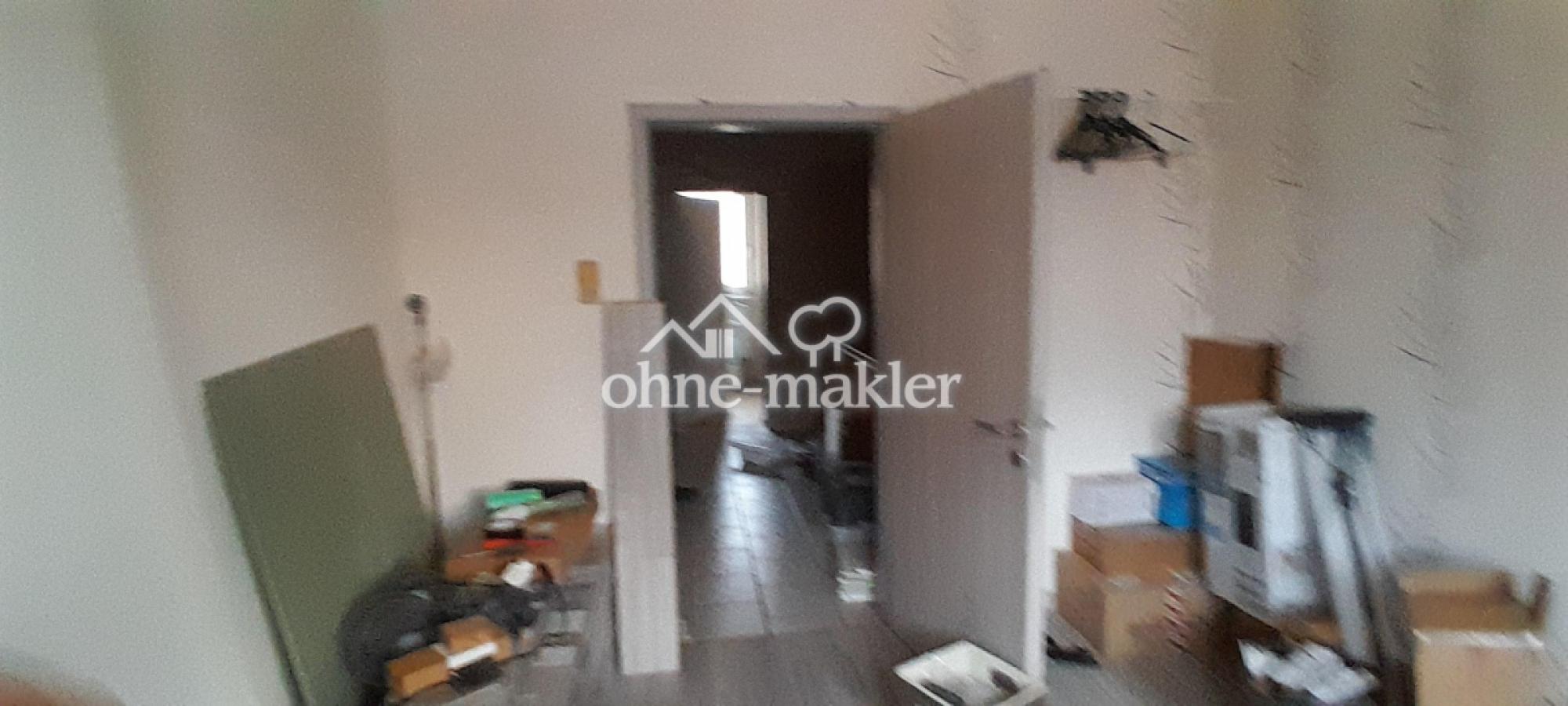 Schlafzimmer OG links 