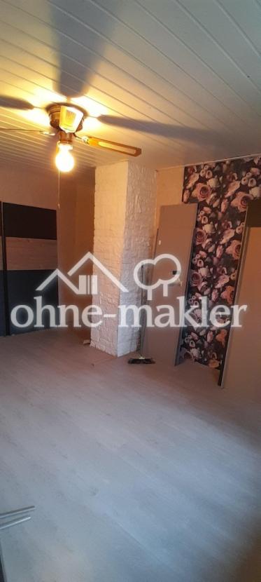 Schlafzimmer OG Mitte 22m² 