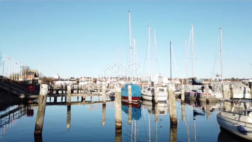 Der Yachthafen Stickenhörn