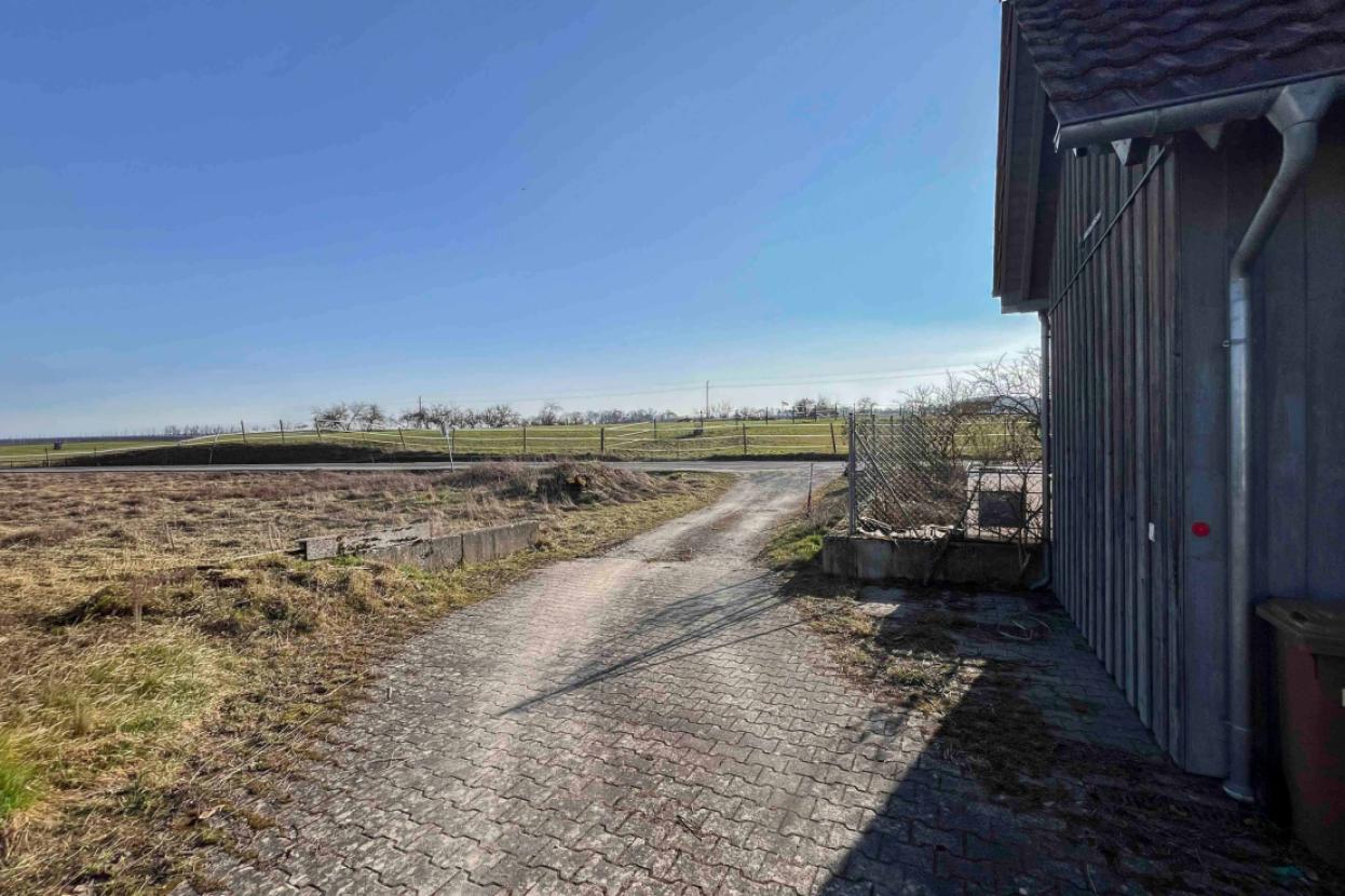 Grundstückseinfahrt