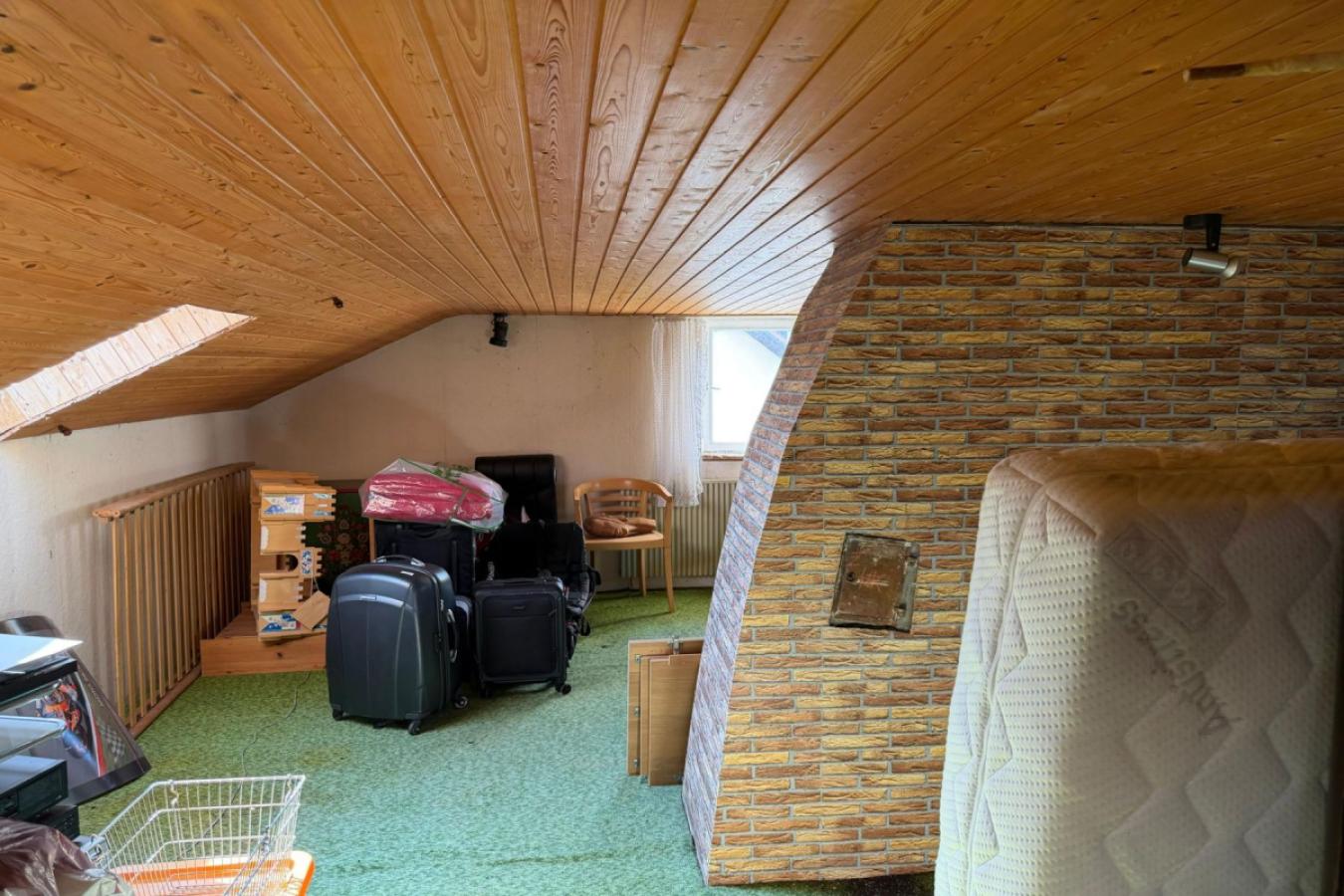 2.OG (ausbaufähiges Dachgeschoss)