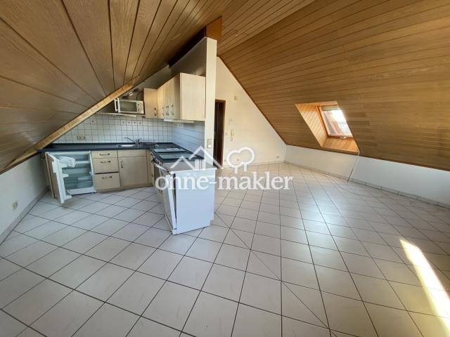 Küche Wohnen leer 2