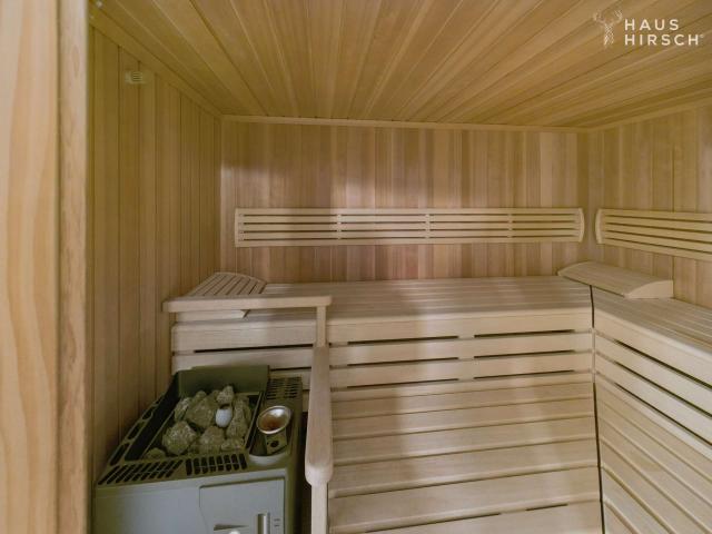 Sauna (UG)