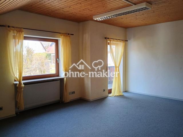 OG Schlafzimmer mit Balkon