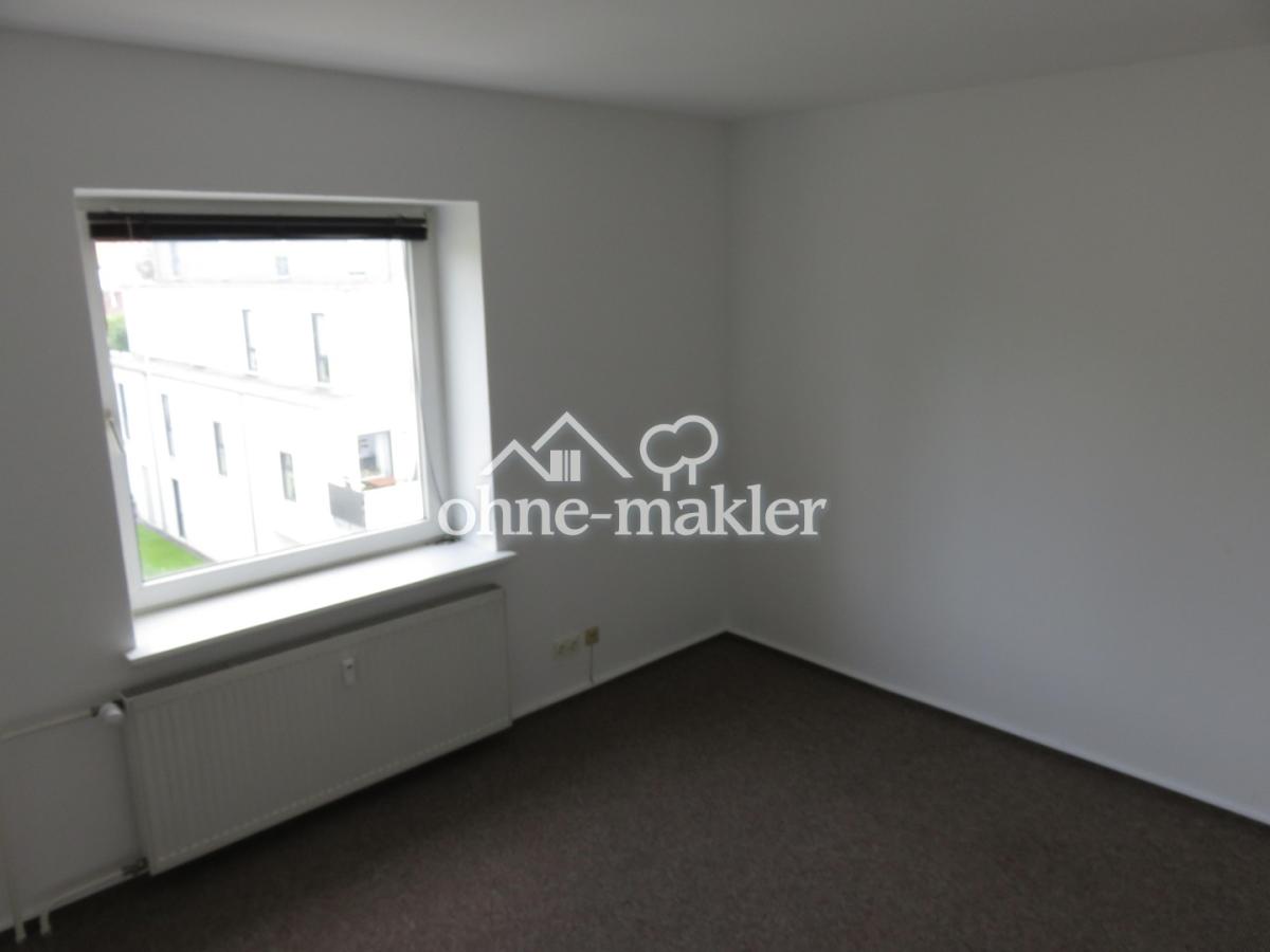 Kinderzimmer/Büro 1