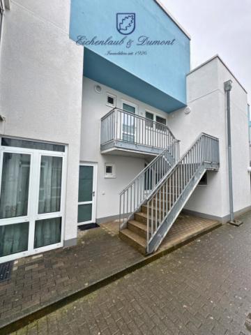 Treppe zum Wohnungseingang