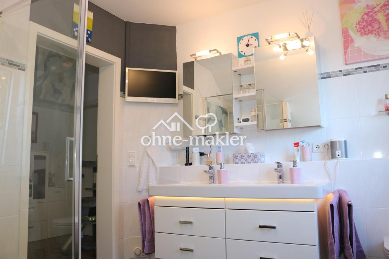 Bad OG - Doppelwaschtisch