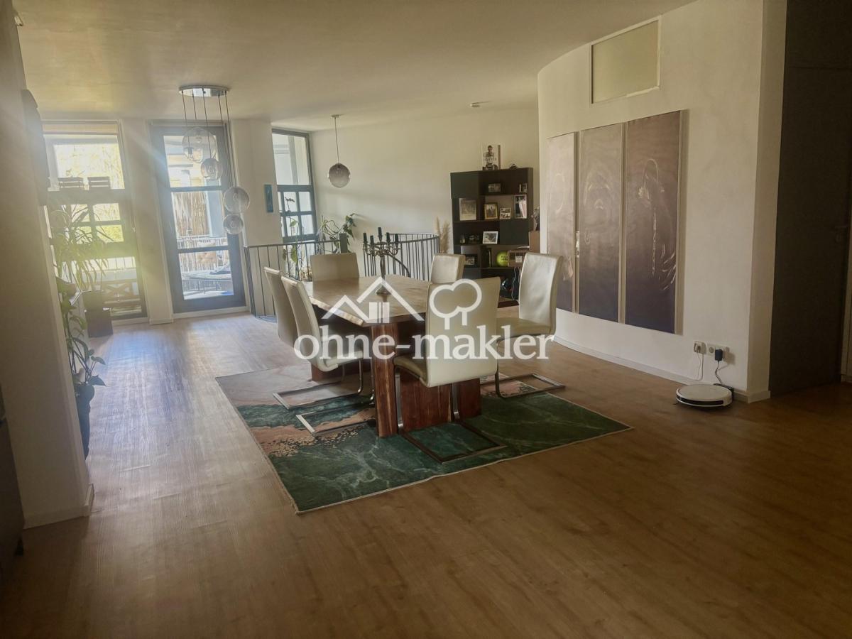 offener Wohn- und Essbereich 2