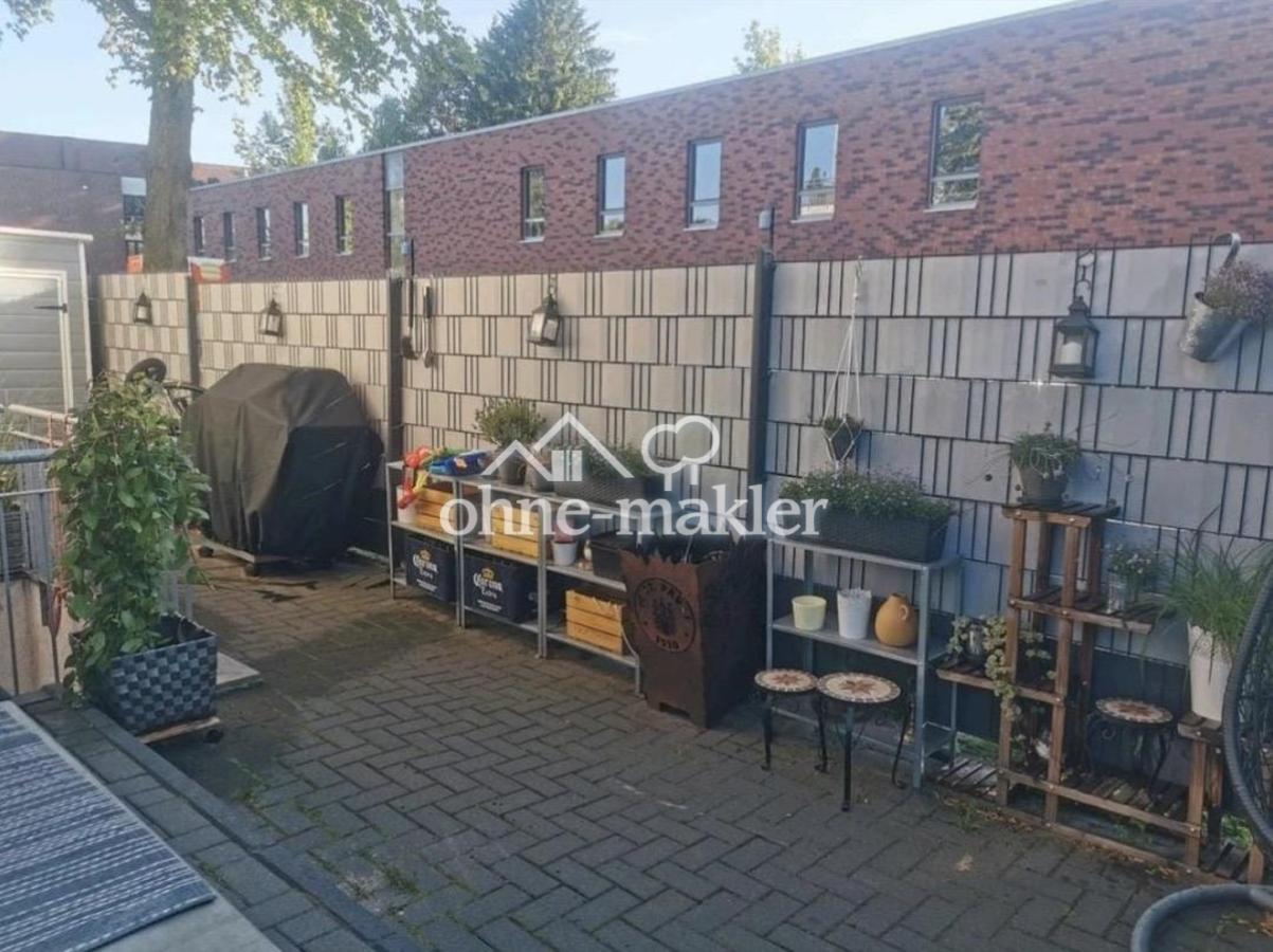 Gartenhhaus + Grillecke