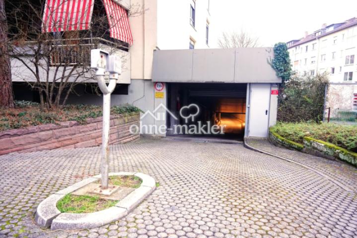 Tiefgarage von Straßenseite