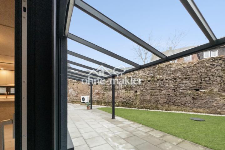 Innenhof entlang Stadtmauer