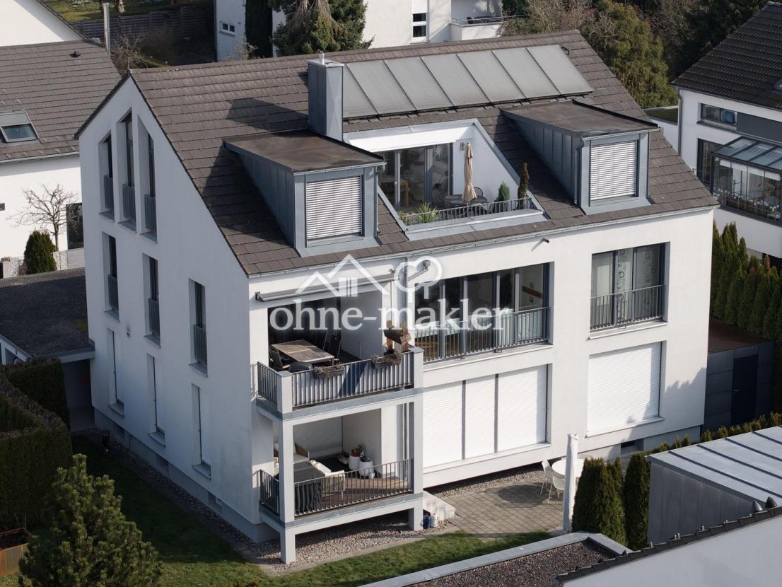 Hausansicht / Wohnung 1. OG