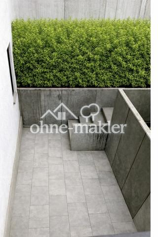 Notausgang und Terrasse