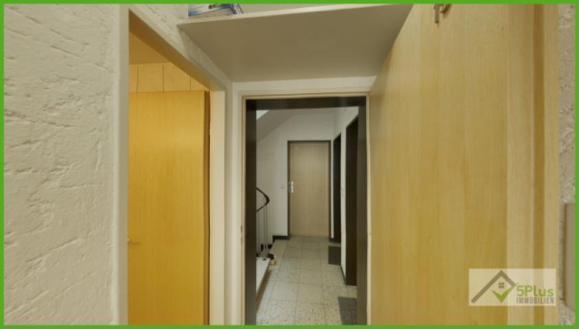 5Plus Immo Wohnung zur Miete Aachen Flur