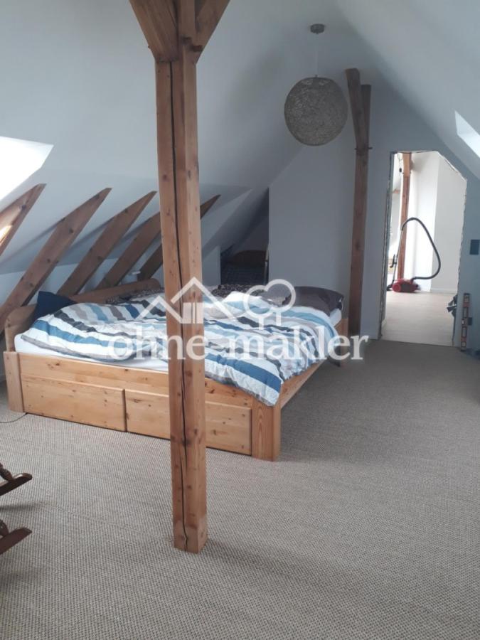 Zimmer II Einrichtungsbeispiel