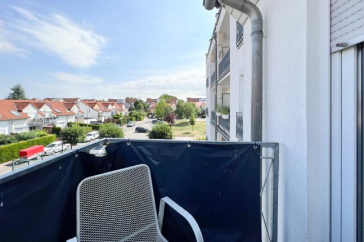 Kleiner Balkon am Schlafzimmer
