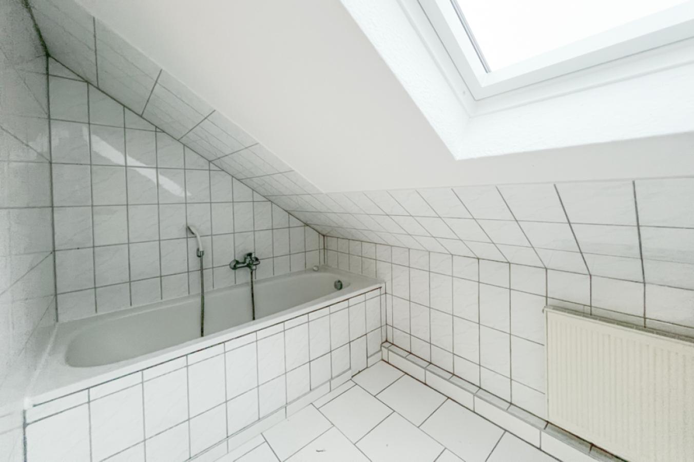 Badewanne im Eckchen