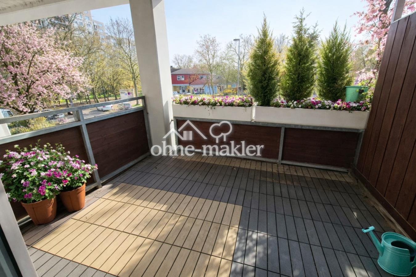 BALKON 2KI dekoriert