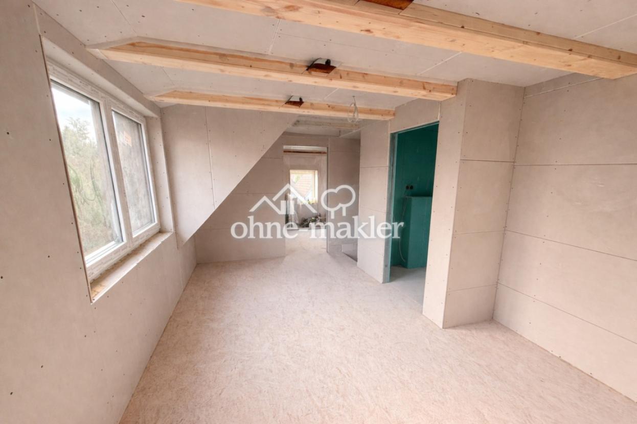 Flur mit Gaube  Dachgeschoss