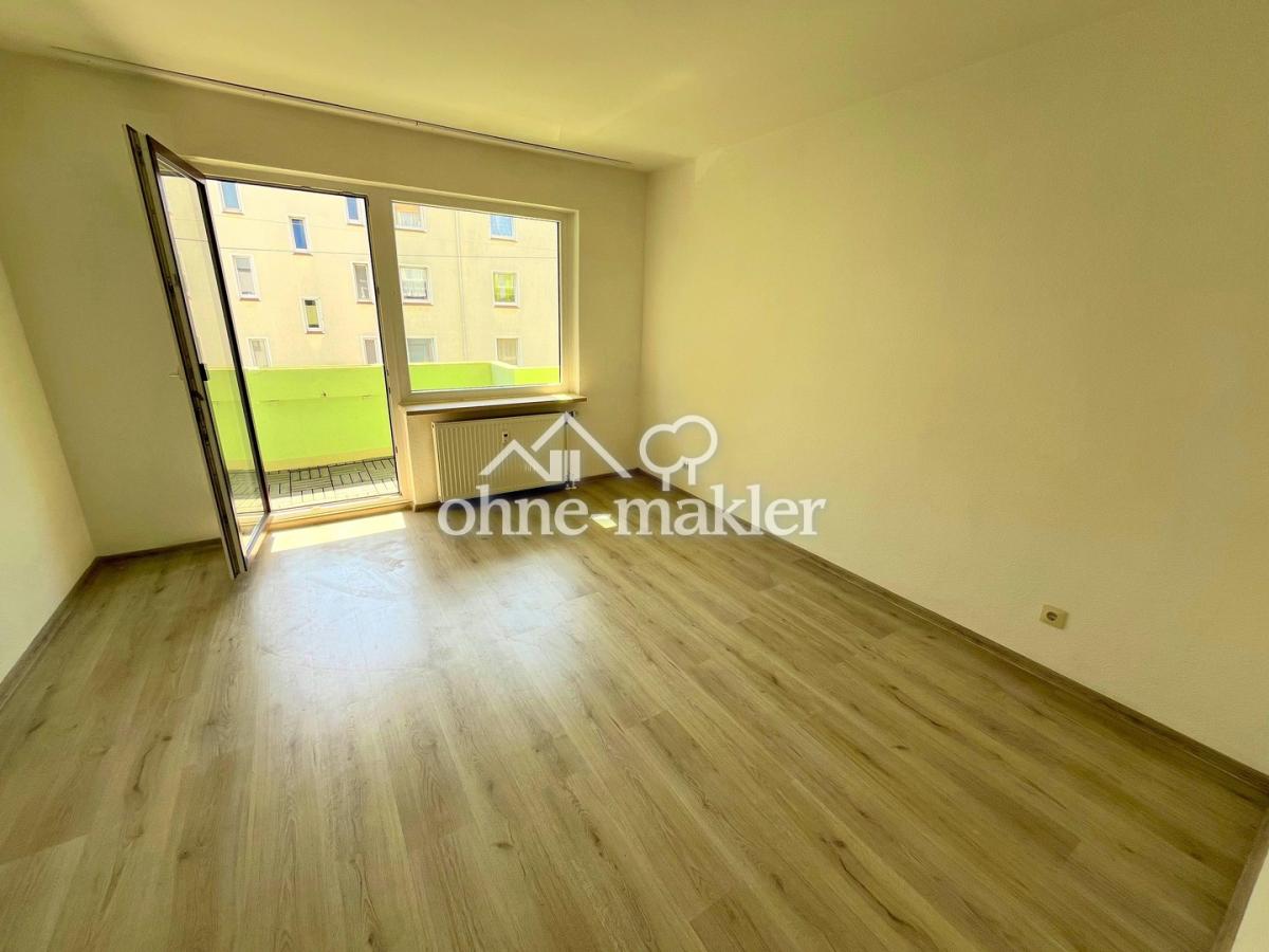 (Schlaf-)Zimmer/Wohnzimmer